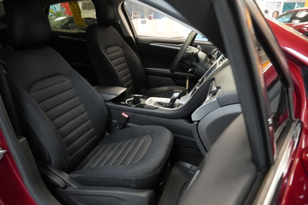 2014 Ford Fusion SE ( PRE-AUCTION )