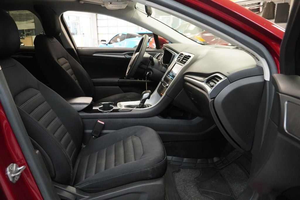 2014 Ford Fusion SE ( PRE-AUCTION )