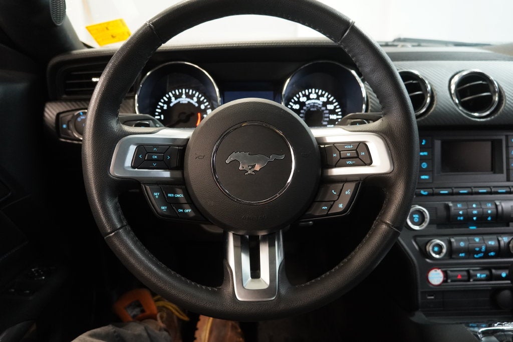 2015 Ford Mustang V6