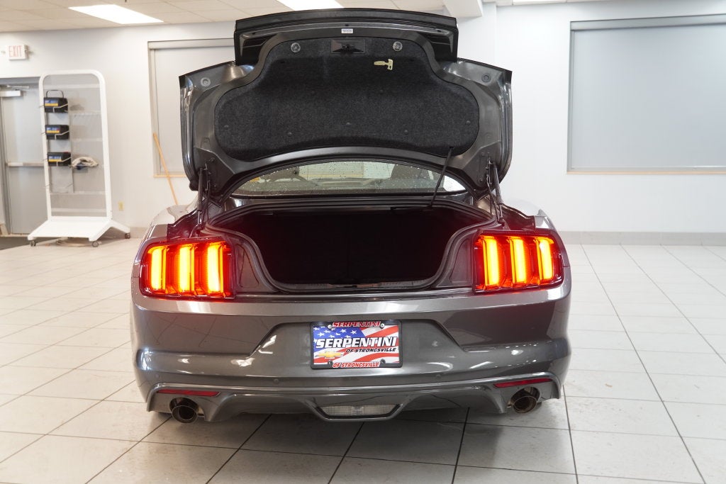 2015 Ford Mustang V6