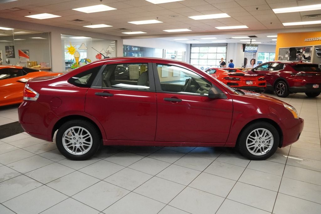 2011 Ford Focus SE (PRE - AUCTION SPECIAL )