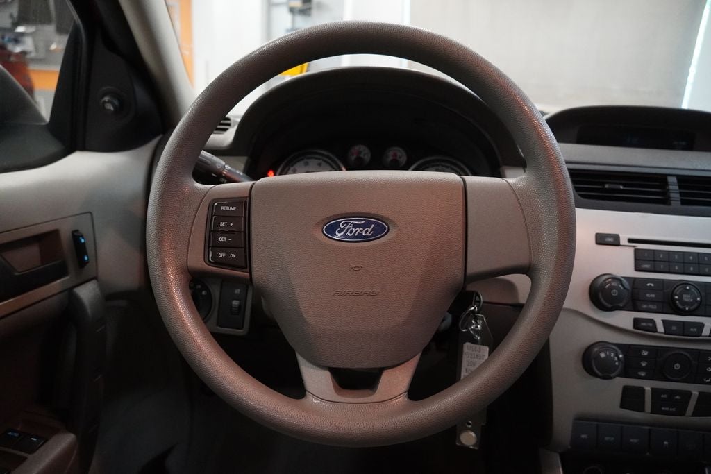 2011 Ford Focus SE (PRE - AUCTION SPECIAL )