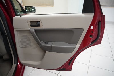 2011 Ford Focus SE (PRE - AUCTION SPECIAL )