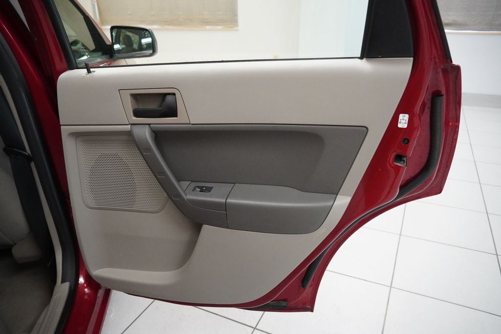 2011 Ford Focus SE (PRE - AUCTION SPECIAL )