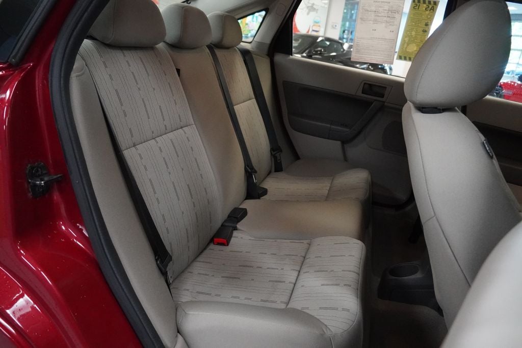 2011 Ford Focus SE (PRE - AUCTION SPECIAL )