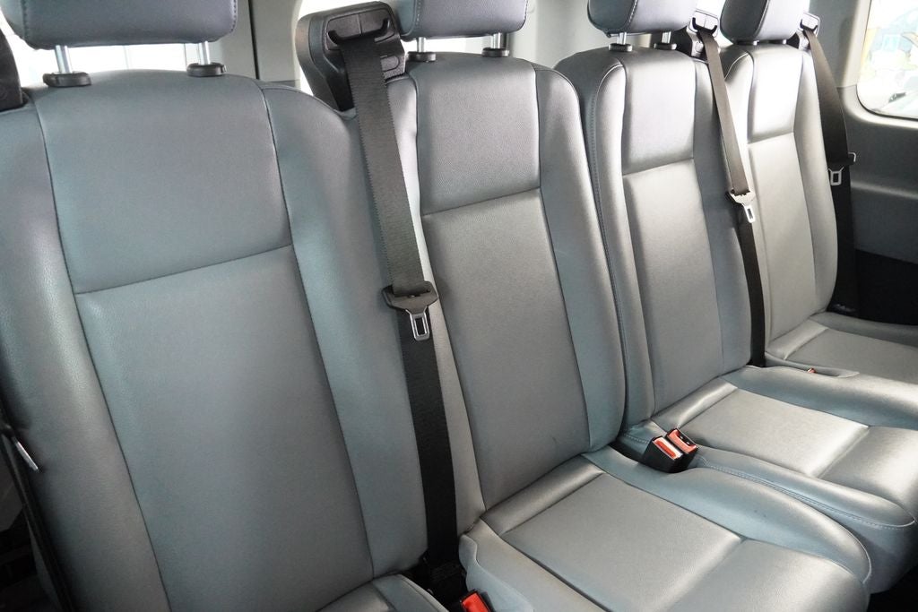 2017 Ford Transit-350 XL ( 15-PASSENGER )