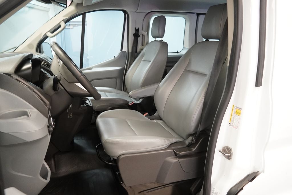 2017 Ford Transit-350 XL ( 15-PASSENGER )