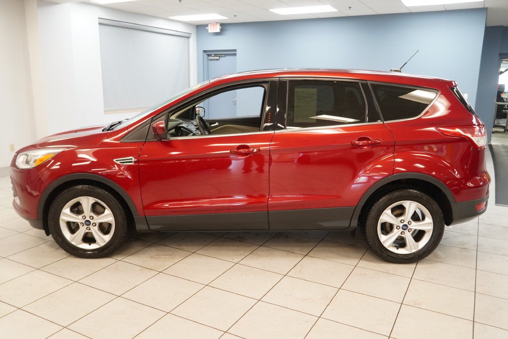 Used 2014 Ford Escape SE with VIN 1FMCU9G97EUD84493 for sale in Middleburg Heights, OH