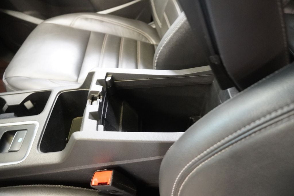 2018 Ford Escape SEL ( 4WD )