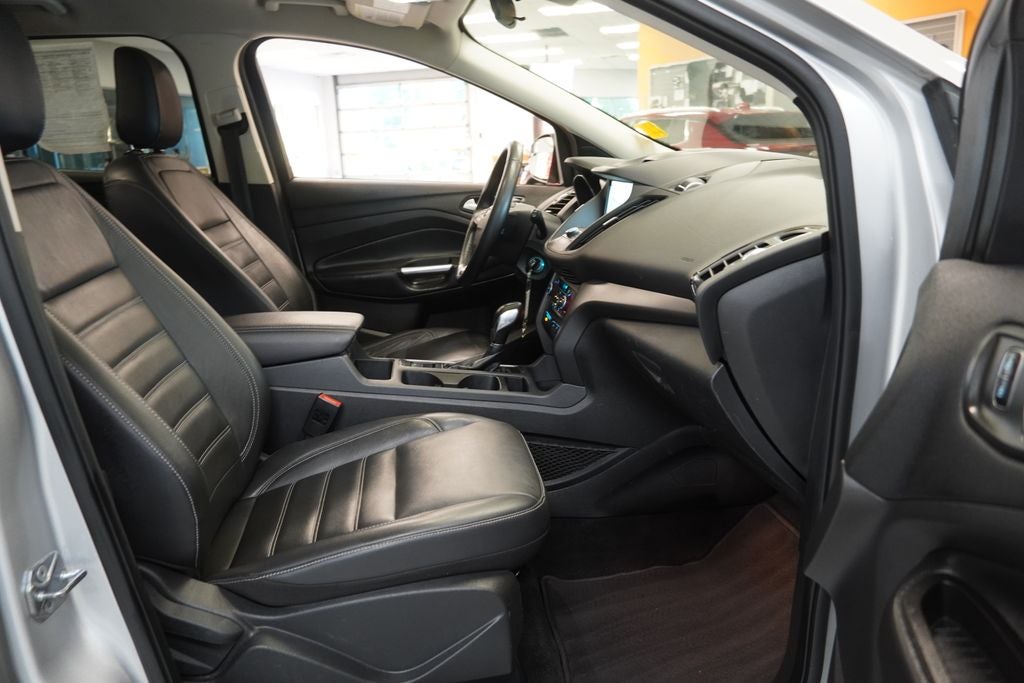 2018 Ford Escape SEL ( 4WD )