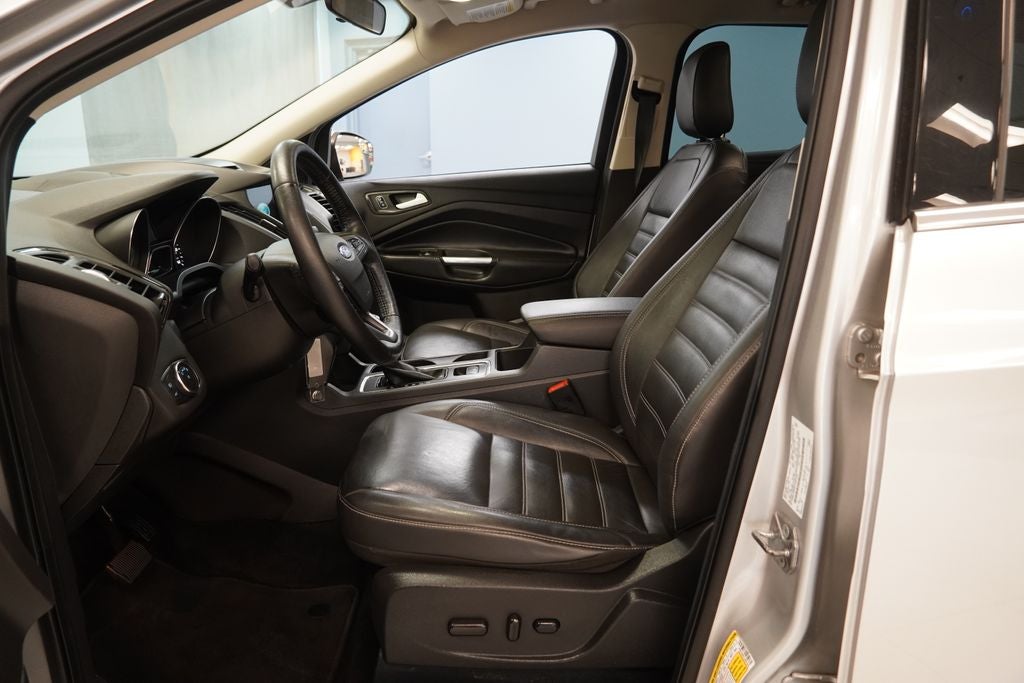 2018 Ford Escape SEL ( 4WD )