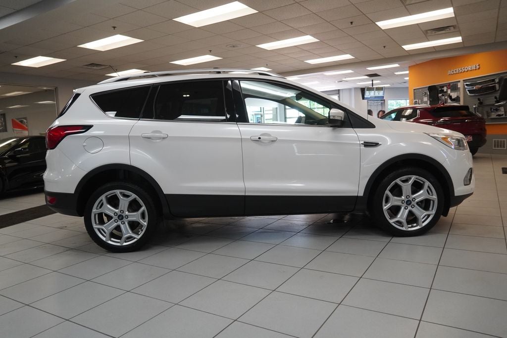 2019 Ford Escape Titanium 4WD
