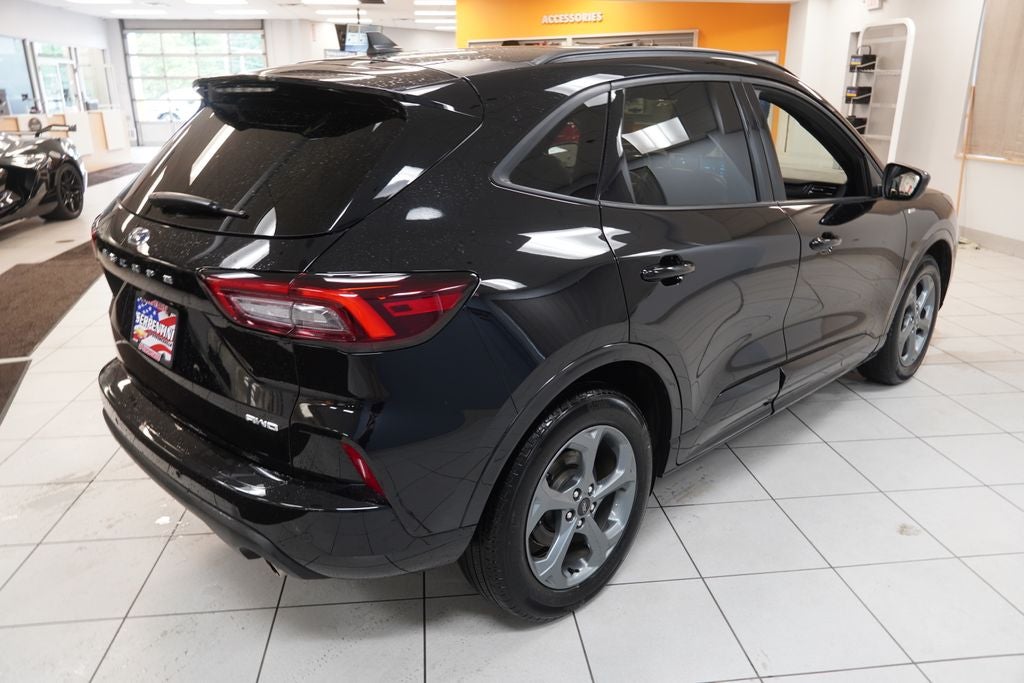 2023 Ford Escape ST-Line Select AWD
