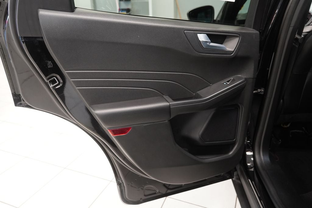 2023 Ford Escape ST-Line Select AWD