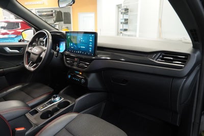2023 Ford Escape ST-Line Select AWD