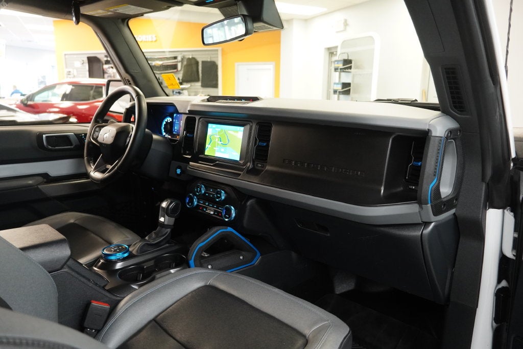 2023 Ford Bronco Black Diamond 4WD
