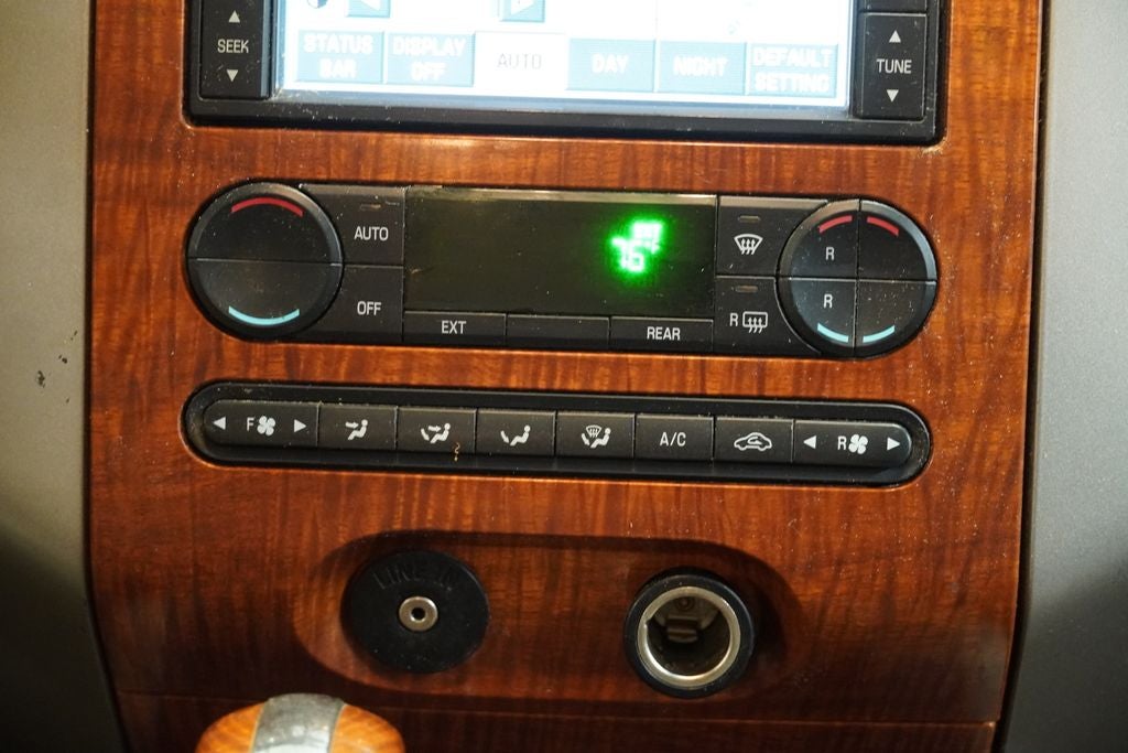 2007 Ford Expedition Eddie Bauer ( PRE - AUCTION SPECIAL )