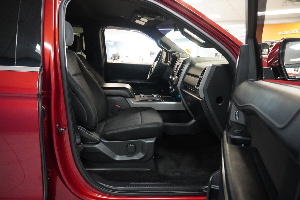2018 Ford Expedition Max XLT (4WD)