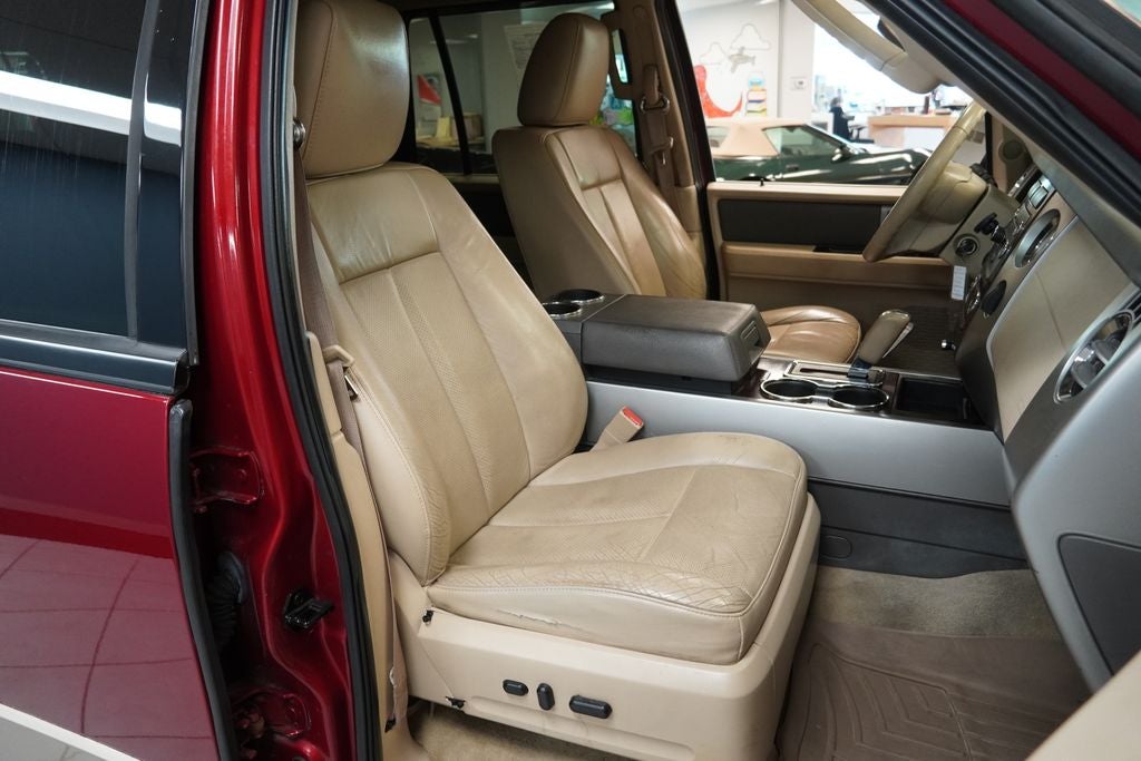 2014 Ford Expedition XLT 4WD ( PRE-AUCTION )