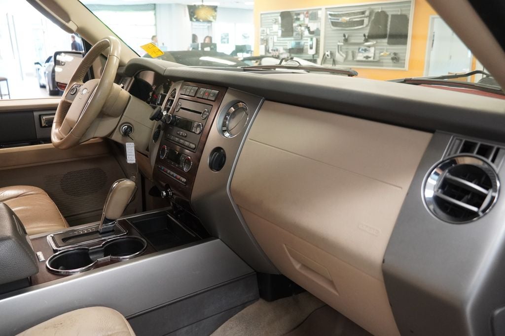 2014 Ford Expedition XLT 4WD ( PRE-AUCTION )