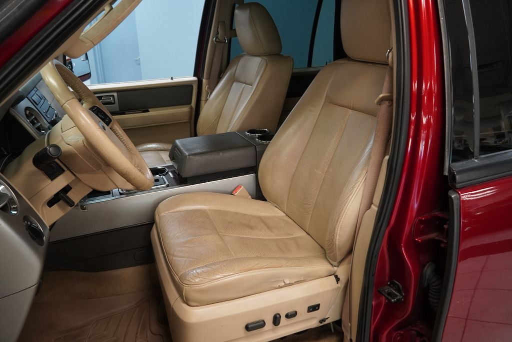 2014 Ford Expedition XLT 4WD ( PRE-AUCTION )