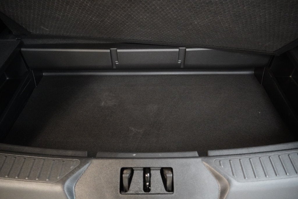 2024 Ford Explorer XLT (4WD)