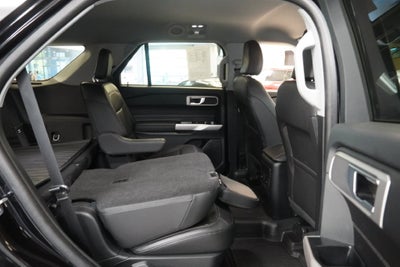 2024 Ford Explorer XLT (4WD)