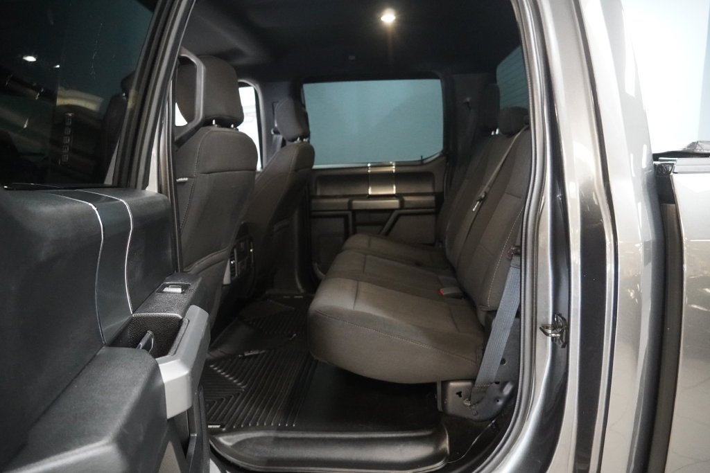 2018 Ford F-150 XLT CREW CAB (4X4)