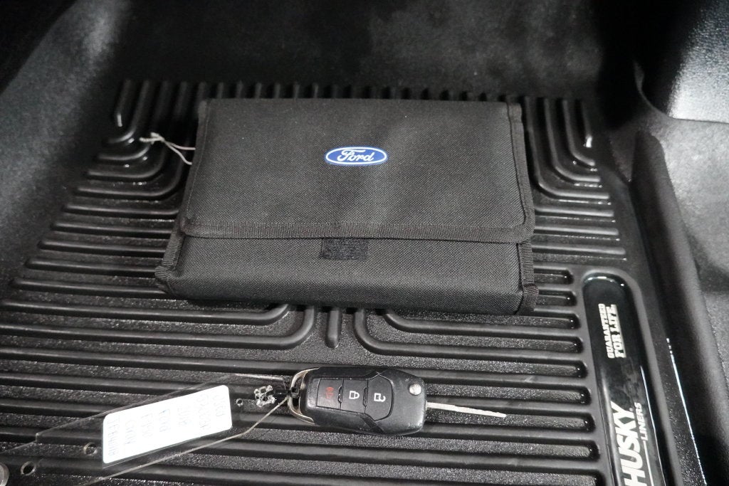 2018 Ford F-150 XLT CREW CAB (4X4)