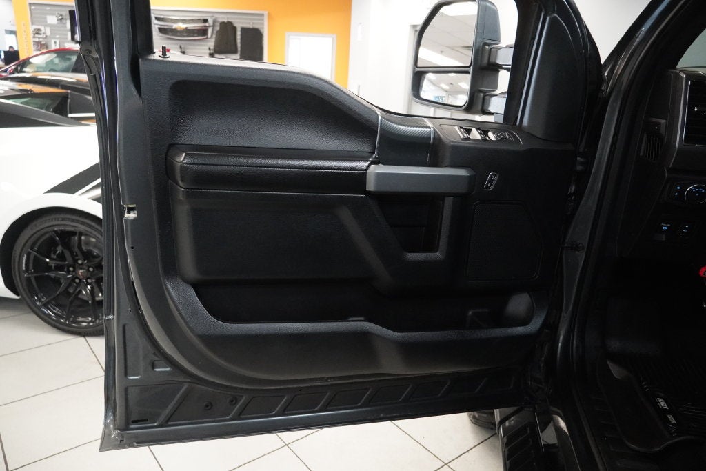 2018 Ford F-150 XLT CREW CAB (4X4)