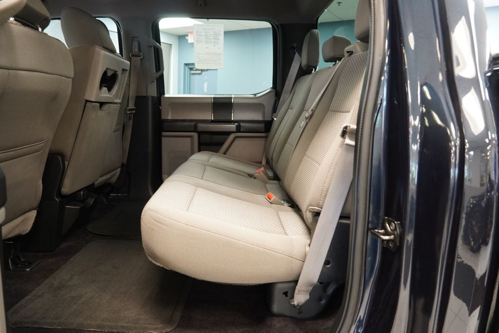2017 Ford F-150 XLT CREW CAB 4X4