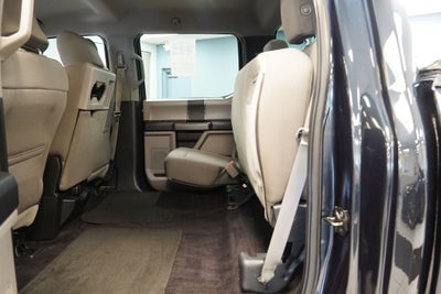 2017 Ford F-150 XLT CREW CAB 4X4