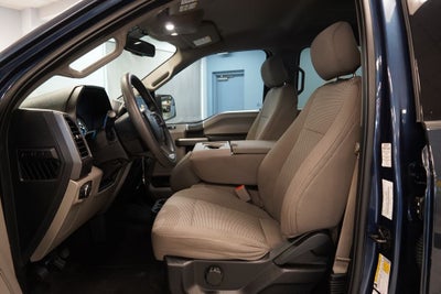 2017 Ford F-150 XLT CREW CAB 4X4