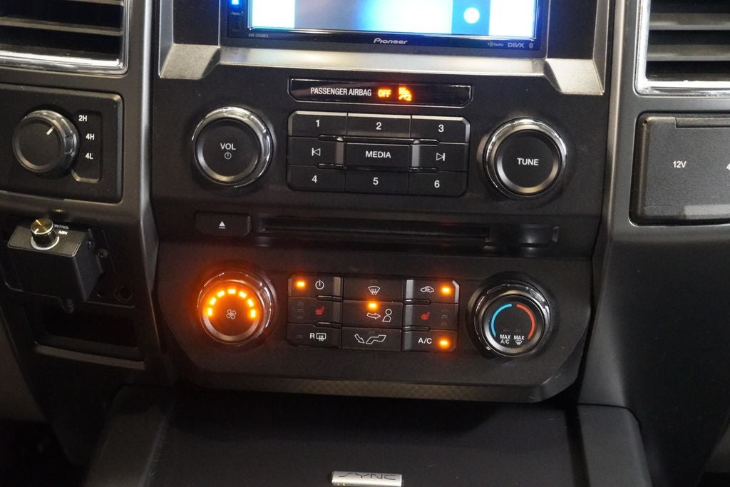 2015 Ford F-150 XLT CREW CAB 4X4