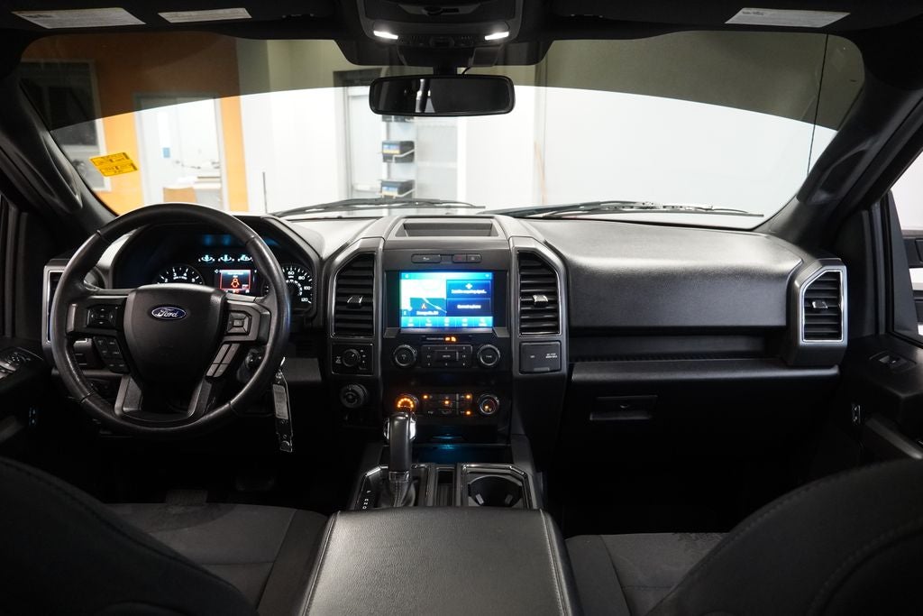 2020 Ford F-150 XLT CREW CAB 4X4