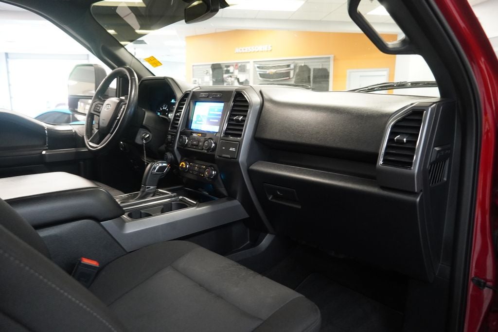 2020 Ford F-150 XLT CREW CAB 4X4