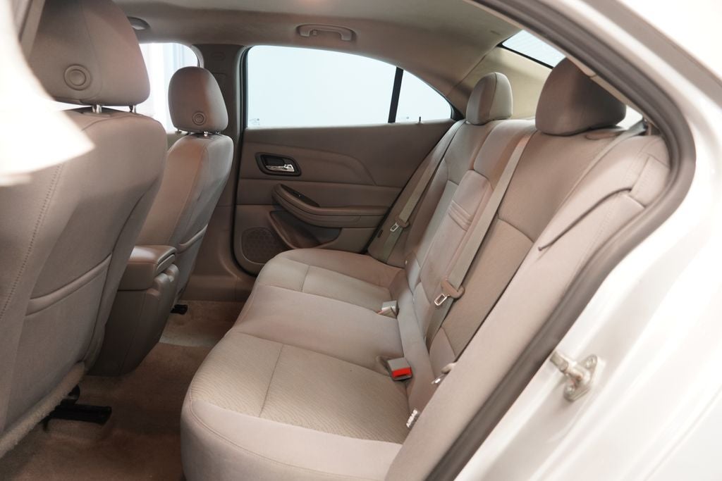 2013 Chevrolet Malibu LS 1LS ( PRE-AUCTION )