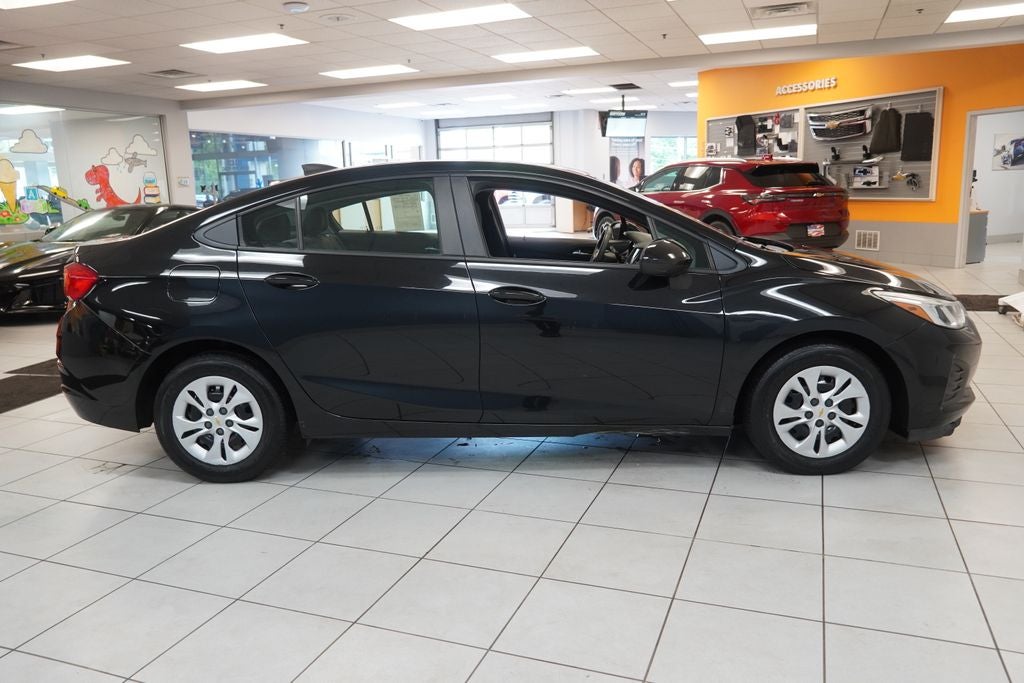 2019 Chevrolet Cruze LS