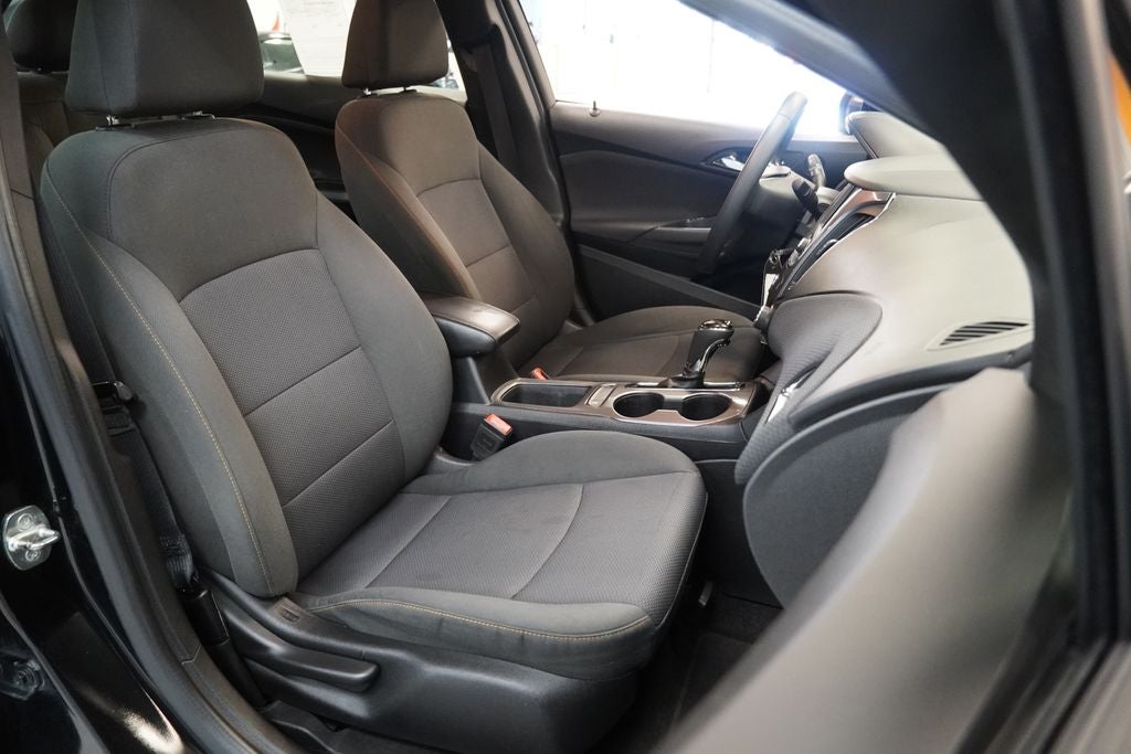 2019 Chevrolet Cruze LS