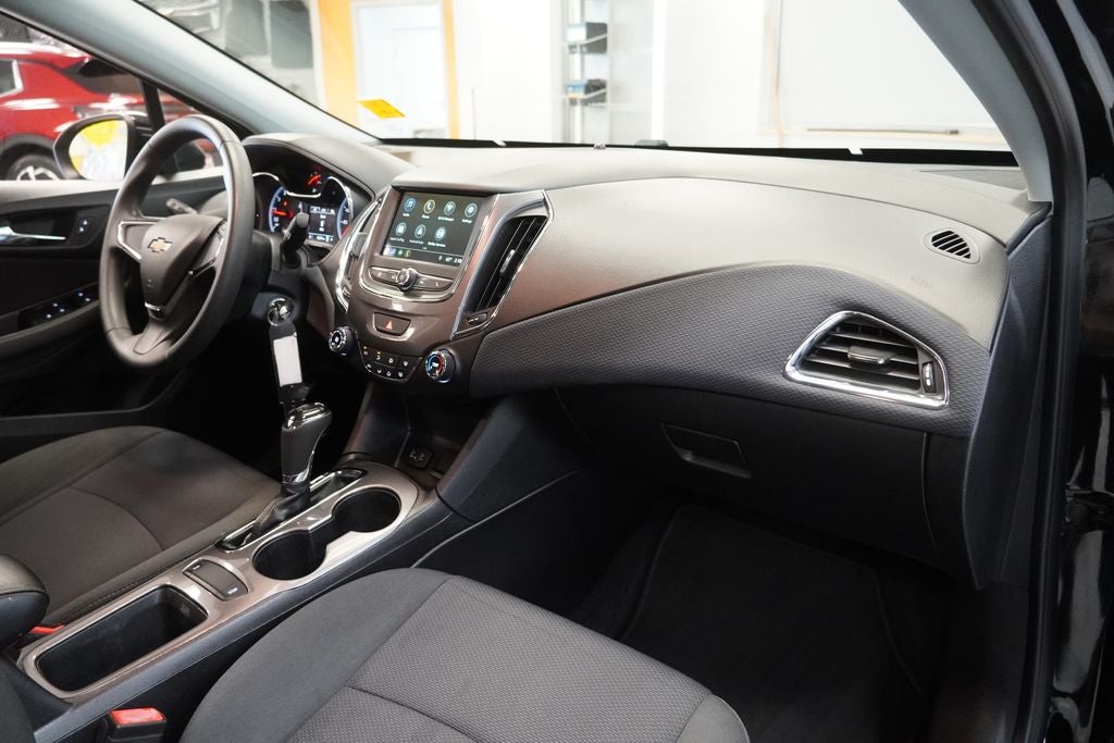 2019 Chevrolet Cruze LS