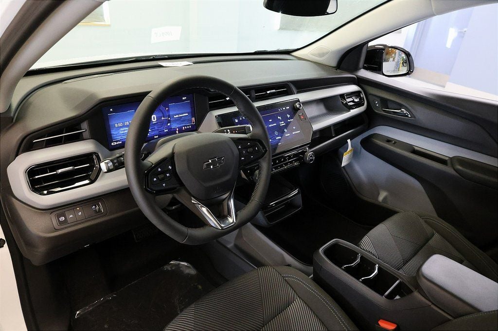 2027 Chevrolet Bolt EV LT