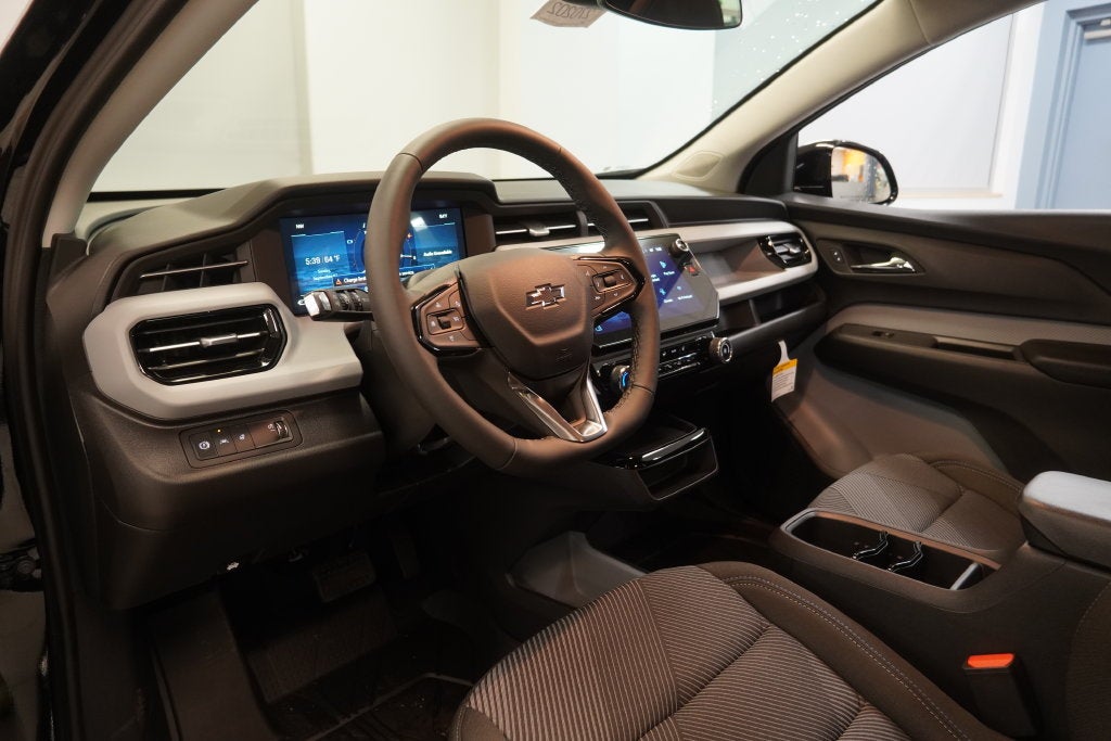 2027 Chevrolet Bolt EV LT