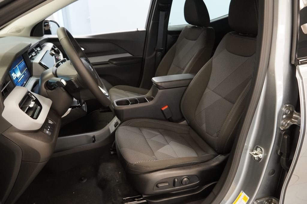 2027 Chevrolet Bolt EV LT