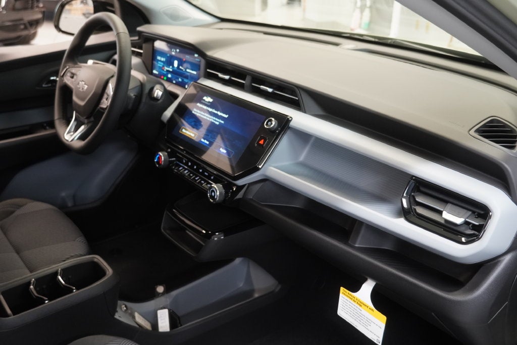 2027 Chevrolet Bolt EV LT