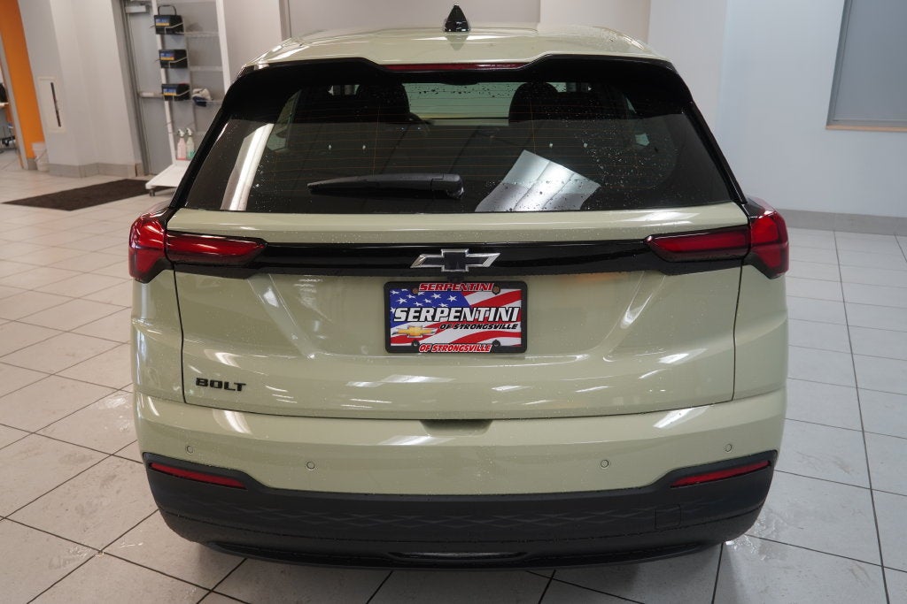 2027 Chevrolet Bolt EV LT