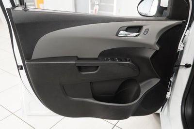 2016 Chevrolet Sonic LT