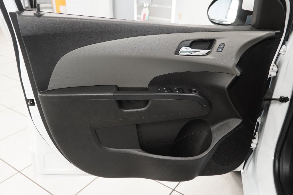2016 Chevrolet Sonic LT