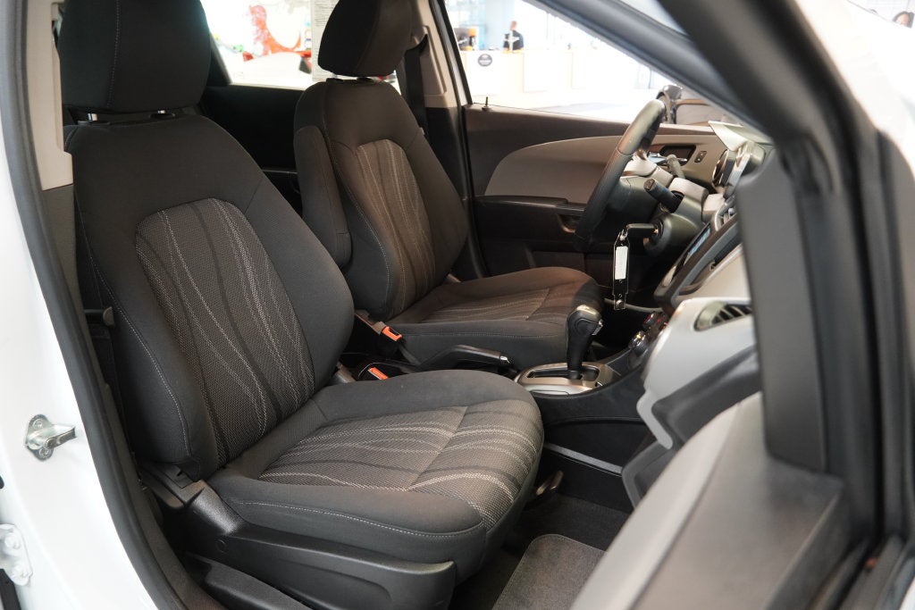 2016 Chevrolet Sonic LT