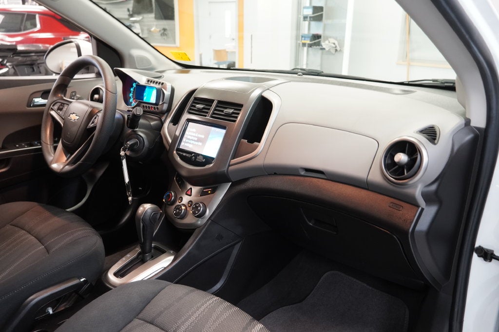 2016 Chevrolet Sonic LT
