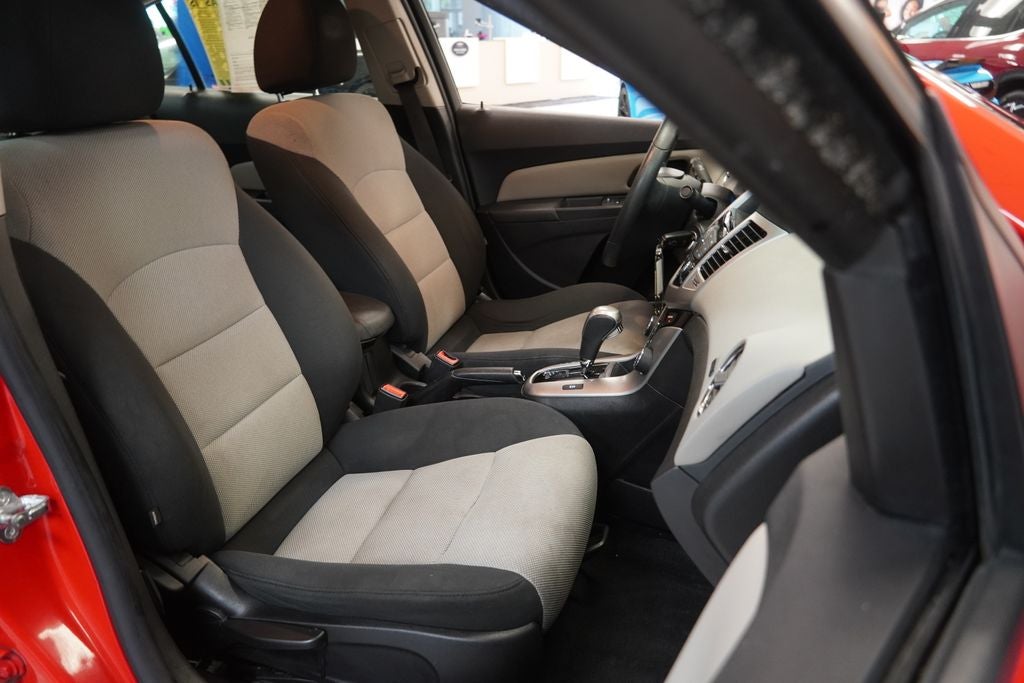 2015 Chevrolet Cruze LS (PRE - AUCTION SPECIAL )